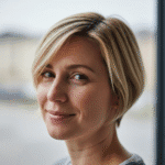 Blonde Kapsels Kort: De Ultieme Gids voor een Stralende en Pittige Look in 2025