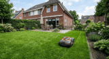 Grasmaaier Robot Aanbieding: Slim Besparen op de Perfecte Grasmat